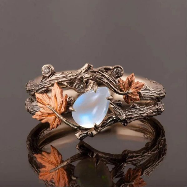 Vintage Style Gold Maple Leaf Ring - Image 4