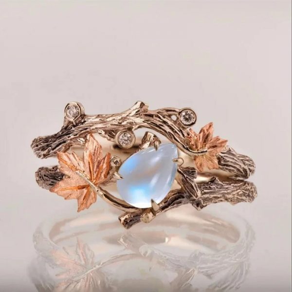 Vintage Style Gold Maple Leaf Ring - Image 5